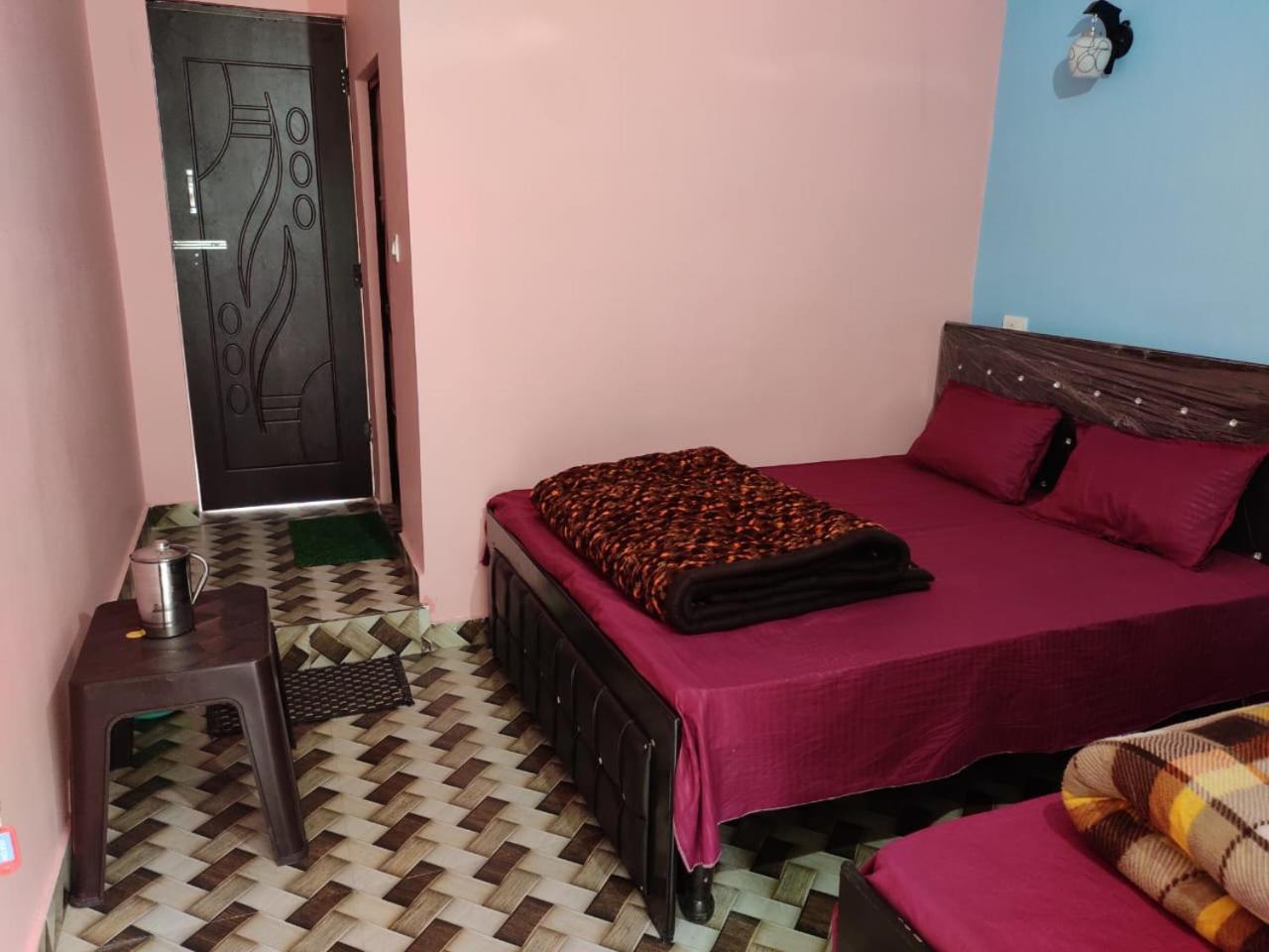 Prince Homestay & Restaurant Rudraprayāg Exterior foto