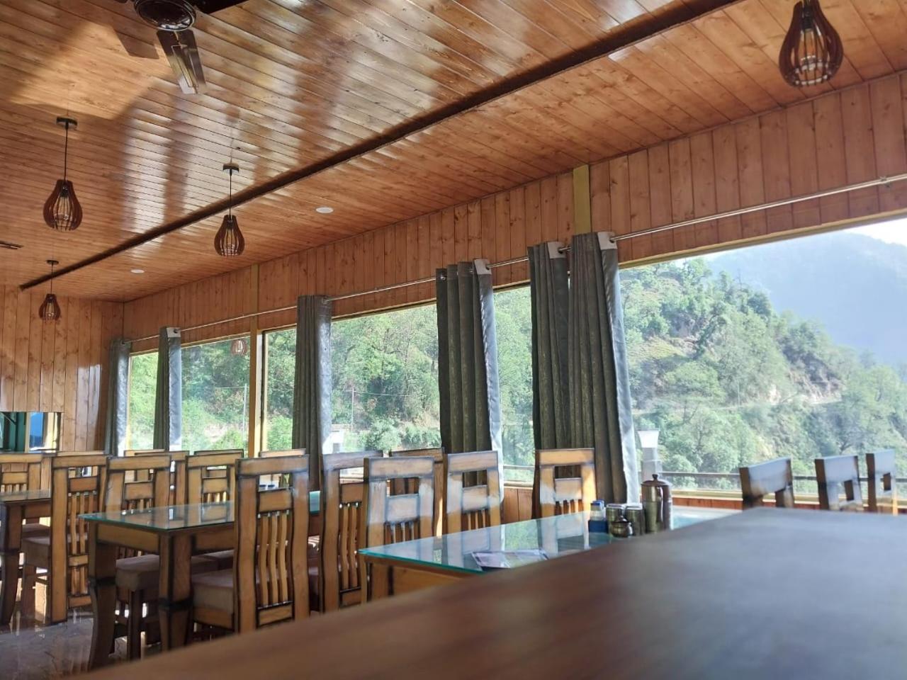 Prince Homestay & Restaurant Rudraprayāg Exterior foto