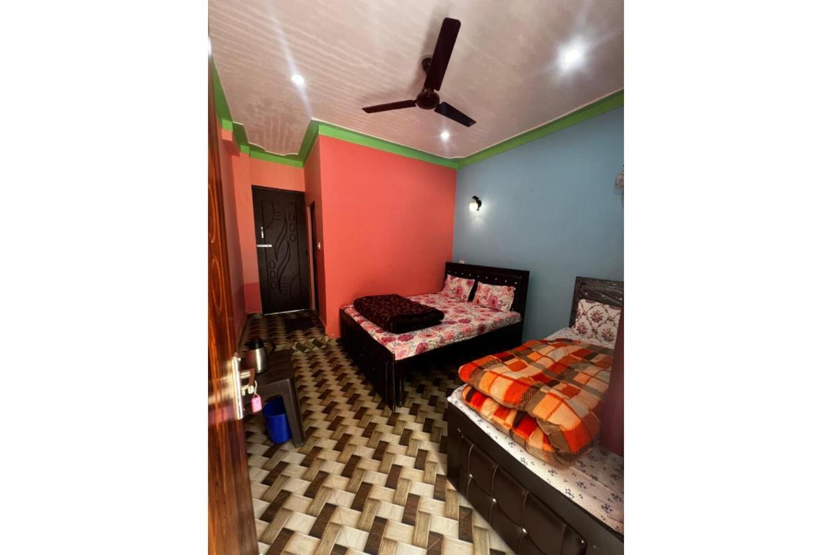 Prince Homestay & Restaurant Rudraprayāg Exterior foto
